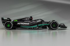 mercedes-2023-lateral